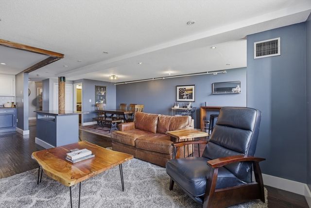200 Market 510, Lowell, MA 01852