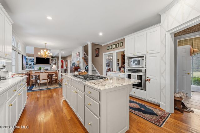 1107 Country Club Drive, Trent Woods, NC 28562