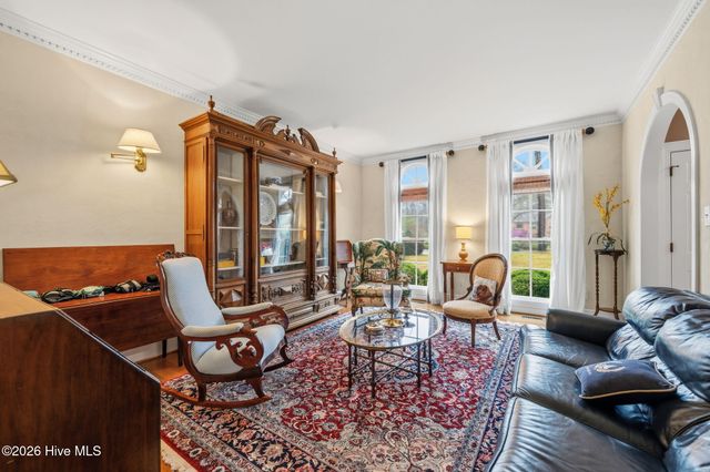 1107 Country Club Drive, Trent Woods, NC 28562