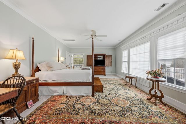 1107 Country Club Drive, Trent Woods, NC 28562