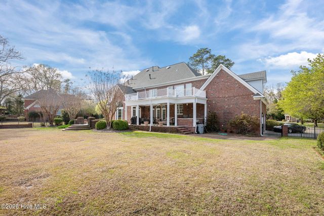 1107 Country Club Drive, Trent Woods, NC 28562