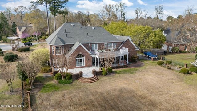 1107 Country Club Drive, Trent Woods, NC 28562