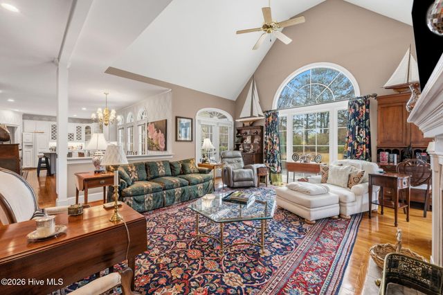 1107 Country Club Drive, Trent Woods, NC 28562