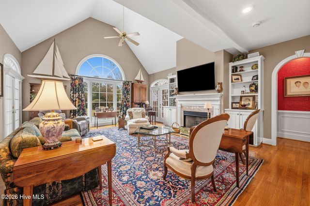 1107 Country Club Drive, Trent Woods, NC 28562