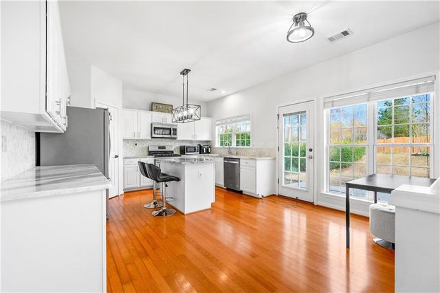 243 Wedmore Court, Suwanee, GA 30024