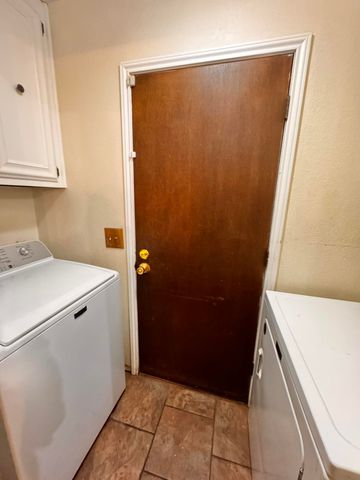 3908 Sides Street, Plainview, TX 79072