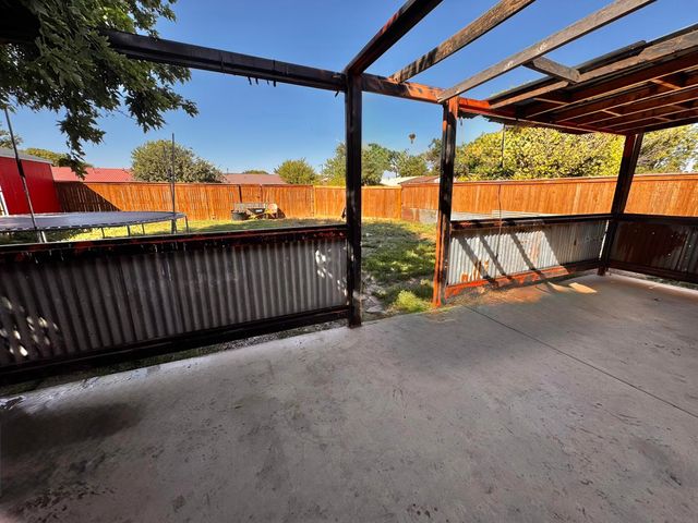 3908 Sides Street, Plainview, TX 79072