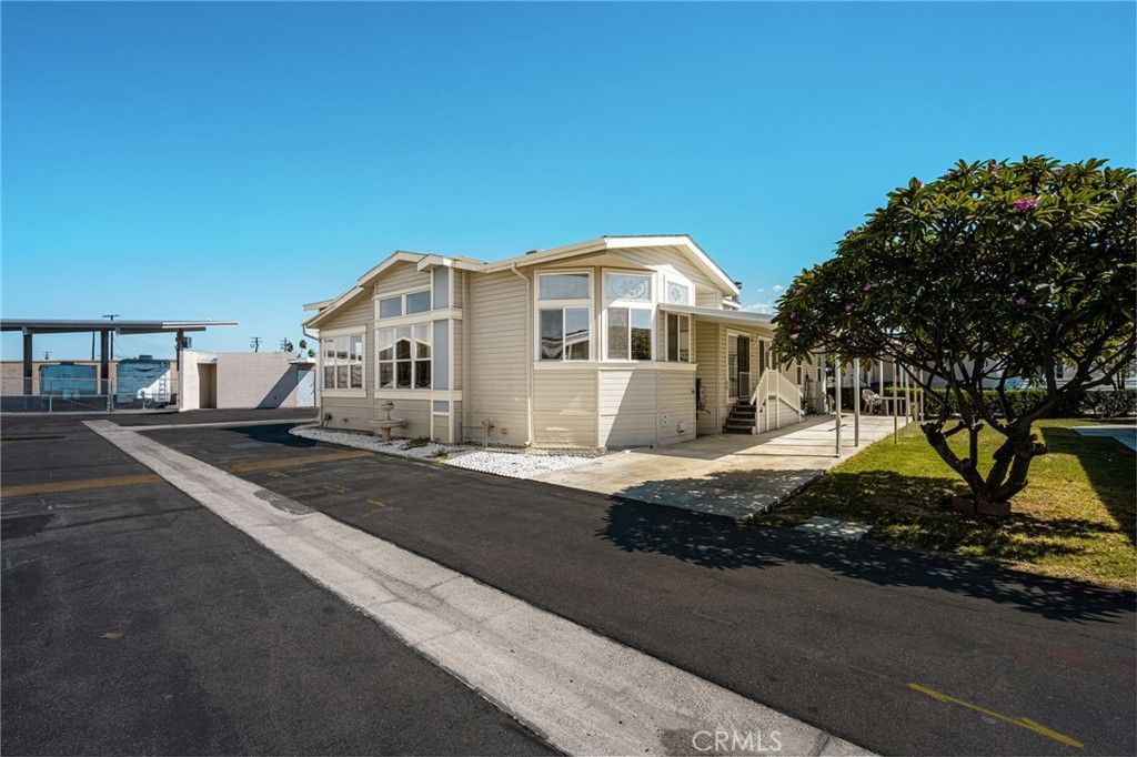 70 Cherry, Anaheim, CA 92801 — photo 4