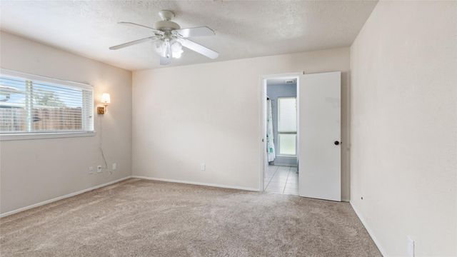 16830 Carrack Turn Drive, Friendswood, TX 77546