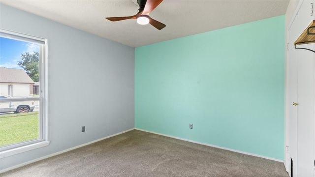 16830 Carrack Turn Drive, Friendswood, TX 77546