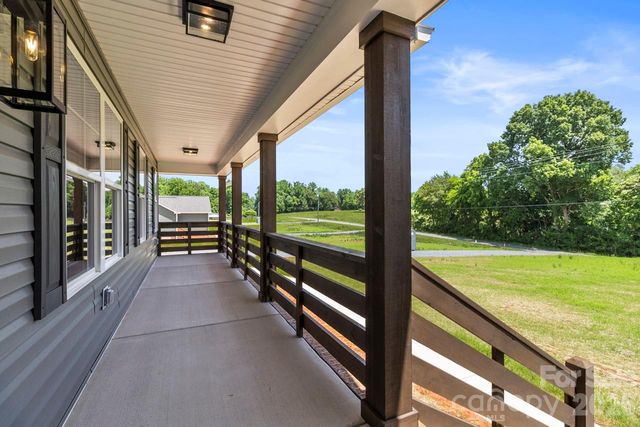697 Alf Hoover Road, Lincolnton, NC 28092