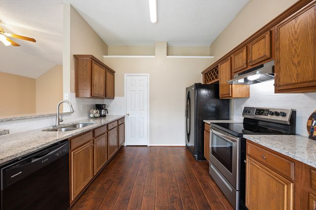 113 Sequoia Road, Rockwall, TX 75032