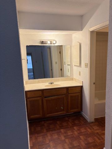 781 Country Place Drive 1085, Houston, TX 77079