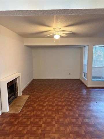 781 Country Place Drive 1085, Houston, TX 77079