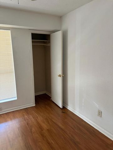 781 Country Place Drive 1085, Houston, TX 77079