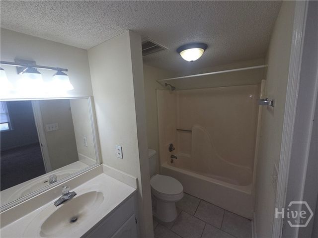 2505 W Broad Street 321, Athens, GA 30606