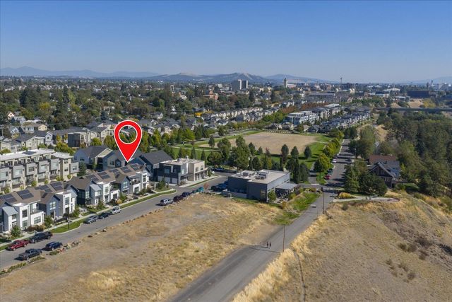 2368 W Centennial Pl, Spokane, WA 99201