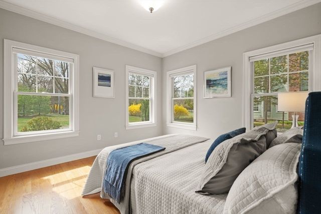 555 Lowell St, Lexington, MA 02420