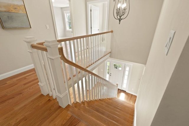 555 Lowell St, Lexington, MA 02420