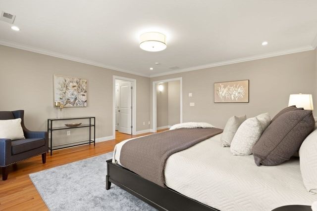 555 Lowell St, Lexington, MA 02420