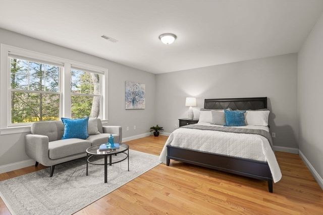 555 Lowell St, Lexington, MA 02420