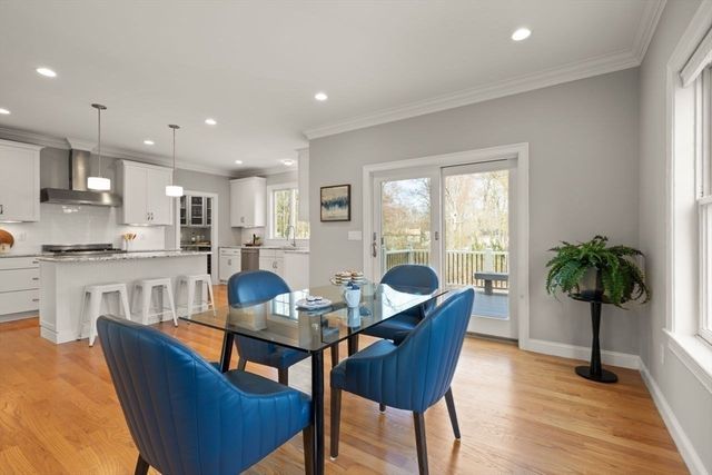 555 Lowell St, Lexington, MA 02420