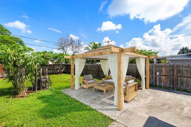 5581 CALICO Road, West Palm Beach, FL 33415