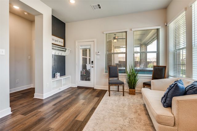 4724 Raspberry Spar Court, Arlington, TX 76005