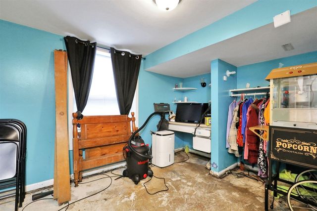 2520 Lanier Court, Lansing, MI 48911