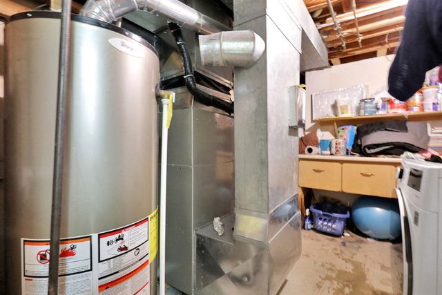 2520 Lanier Court, Lansing, MI 48911