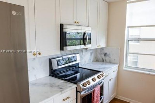 520 SE 5th Ave 3302, Fort Lauderdale, FL 33301