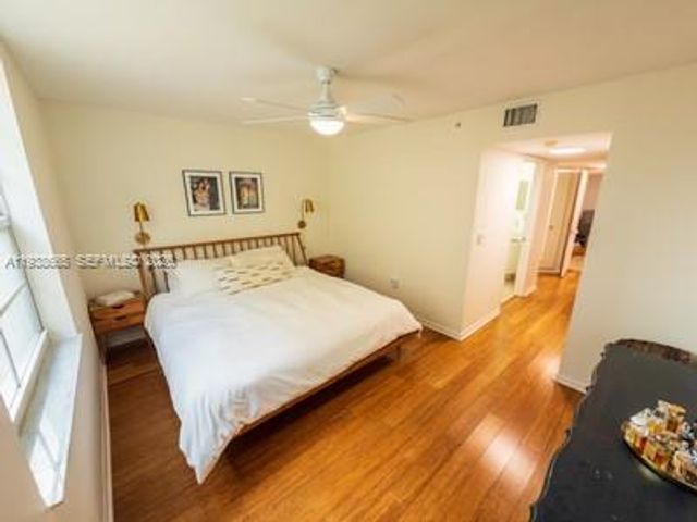 520 SE 5th Ave 3302, Fort Lauderdale, FL 33301