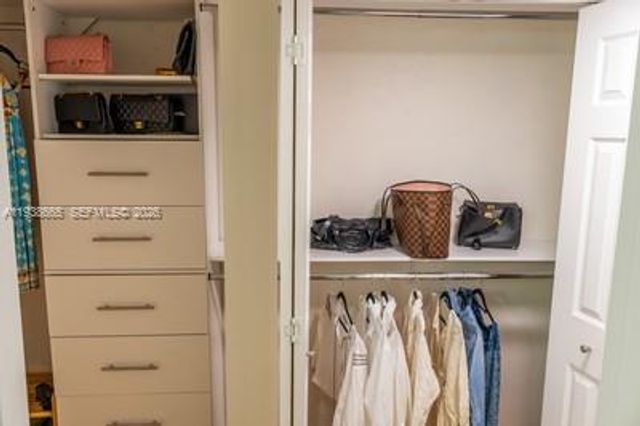 520 SE 5th Ave 3302, Fort Lauderdale, FL 33301