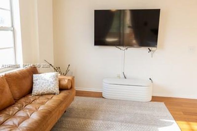 520 SE 5th Ave 3302, Fort Lauderdale, FL 33301