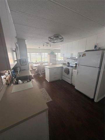 7880 54TH AVENUE N 125, St Petersburg, FL 33709
