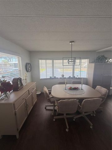 7880 54TH AVENUE N 125, St Petersburg, FL 33709