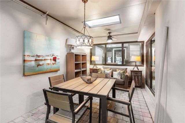 425 NE 25th Street, Wilton Manors, FL 33305