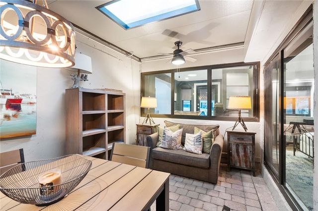 425 NE 25th Street, Wilton Manors, FL 33305