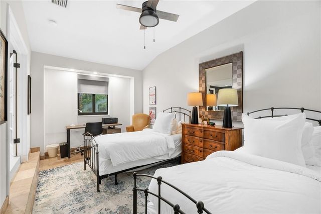 425 NE 25th Street, Wilton Manors, FL 33305