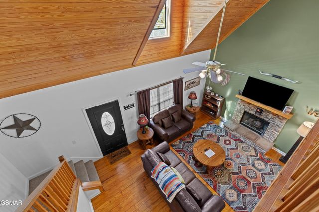 2133 Duck Pond Lane, Sevierville, TN 37876