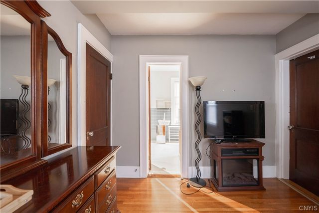 114 Memorial Parkway, Utica, NY 13501