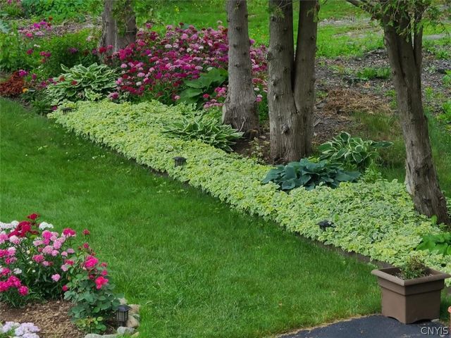 114 Memorial Parkway, Utica, NY 13501