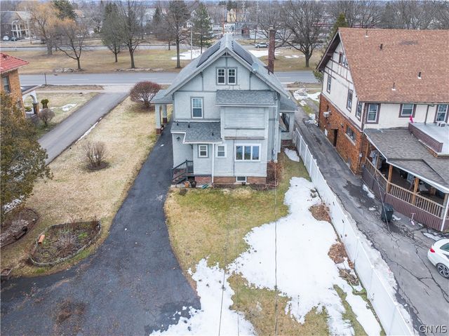 114 Memorial Parkway, Utica, NY 13501