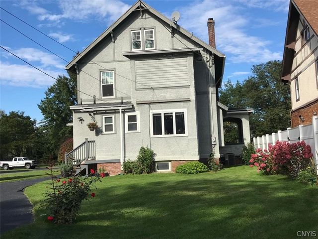 114 Memorial Parkway, Utica, NY 13501