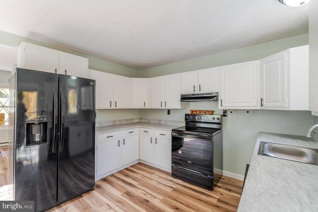 115 RISK RD, New Market, VA 22844