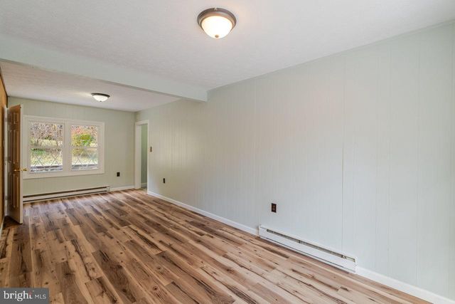 115 RISK RD, New Market, VA 22844