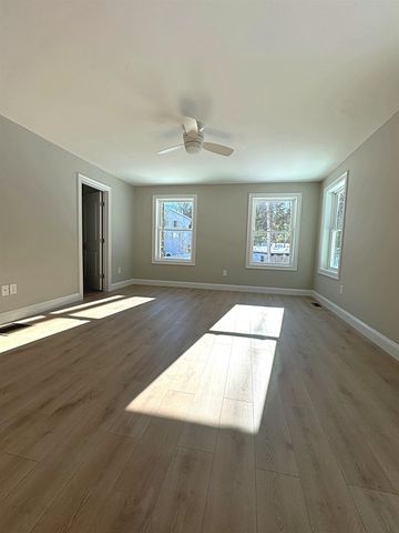 69 Peaslee Hill Road, Weare, NH 03281