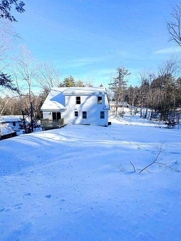 69 Peaslee Hill Road, Weare, NH 03281