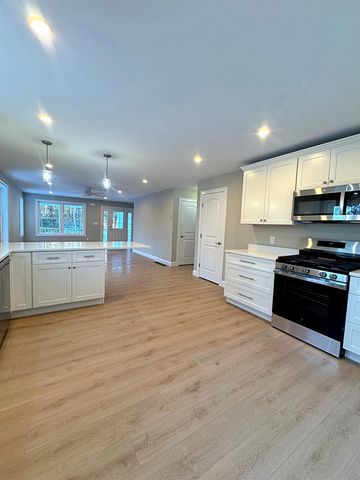 69 Peaslee Hill Road, Weare, NH 03281