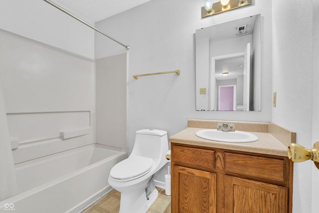 7845 Amadeus Drive, Indianapolis, IN 46239